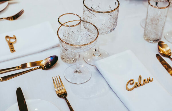 neomina Gold Rim Goblets – Set of 2 Elegant Crystal Wine Glasses - Image 2